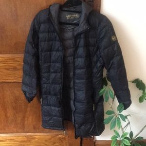 Michael Kors, puffer jacket with hood.